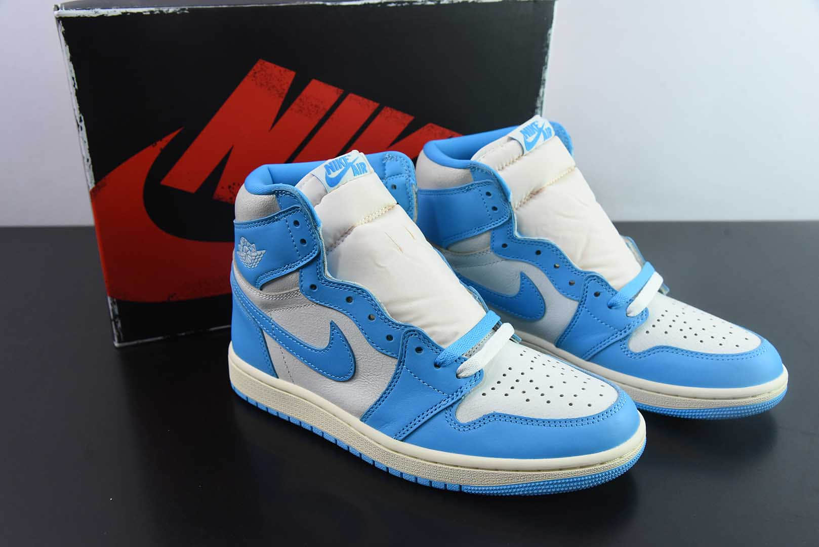 Air Jordan 1 High OG UNC Reimagined AJ1 DZ5485-402